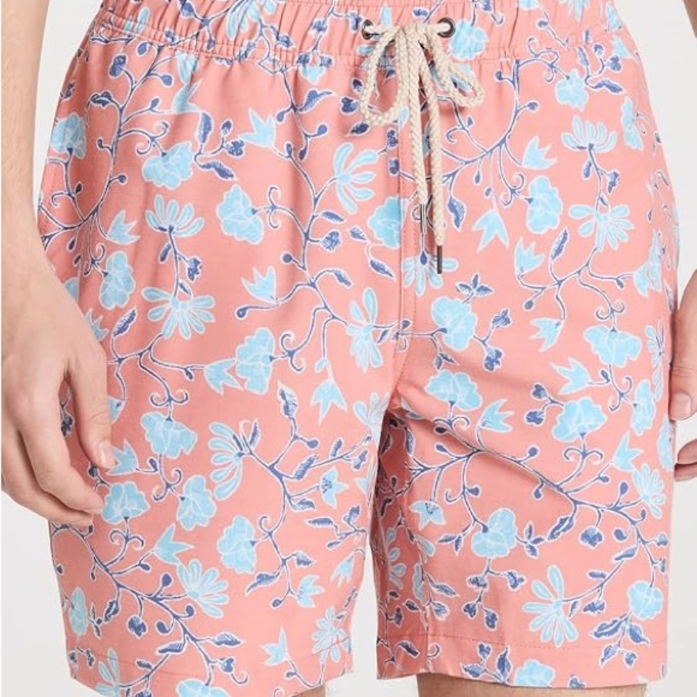 Faherty Coral and Blue Floral Men’s Cargo Shorts size Small